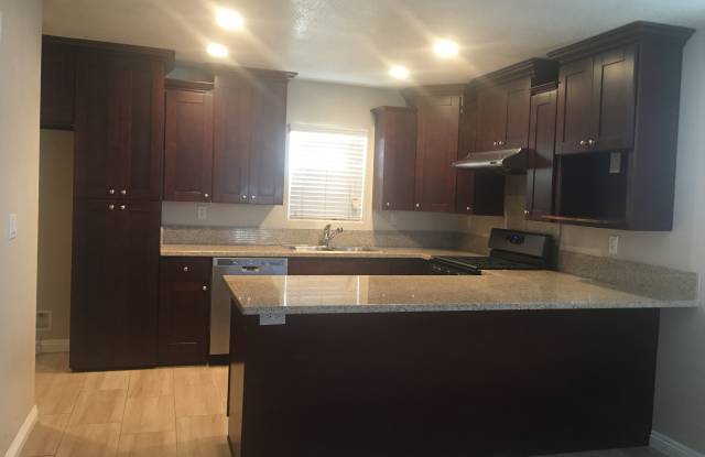5794 Burnham Ave photos photos