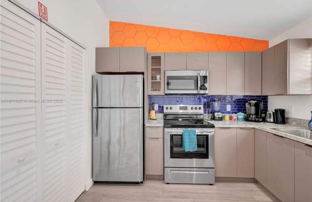 1704 Rodman Street 1, Hollywood, FL 33020 photos photos