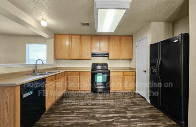 8015 Thicket Pass photos photos