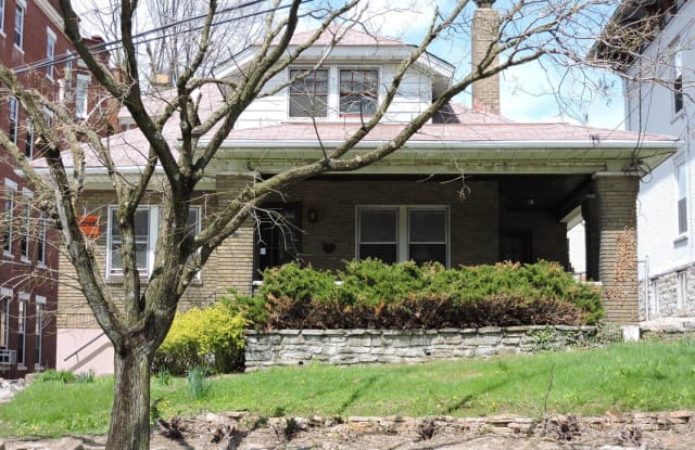 256 Ludlow Ave - 256 Ludlow Avenue, Cincinnati, OH 45220