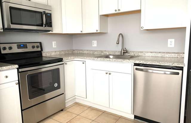 8846 CHERRY OAK COURT Gallery 4