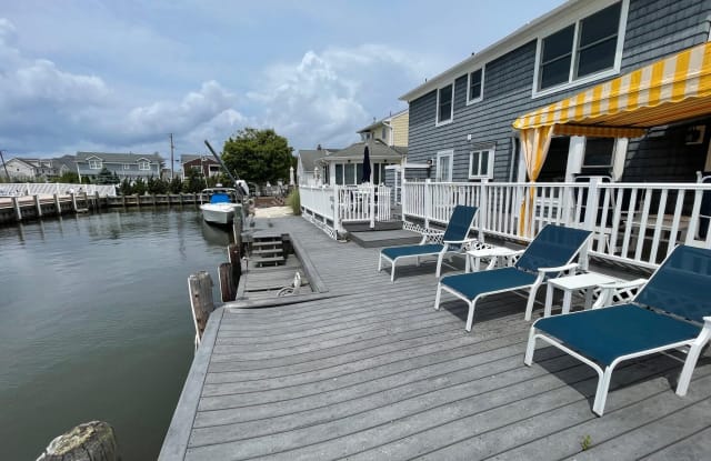 303 Dory Lane - 303 Dory Lane, Ocean County, NJ 08738
