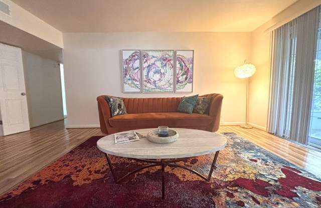 428 MONTEMAR Avenue Gallery 2
