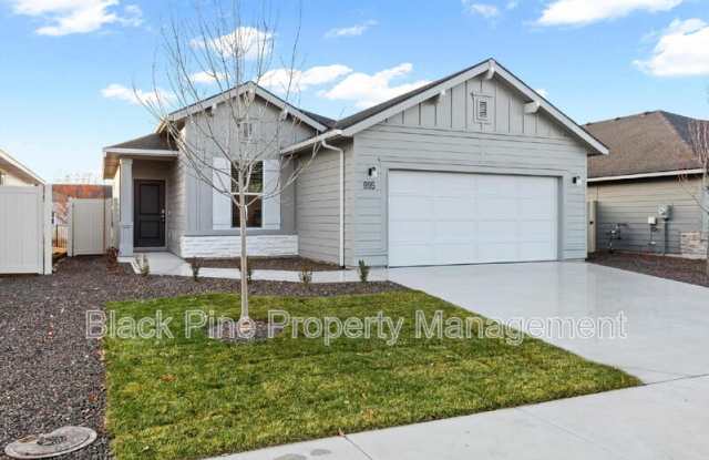 895 North Aleppo Way - 895 North Aleppo Way, Ada County, ID 83642