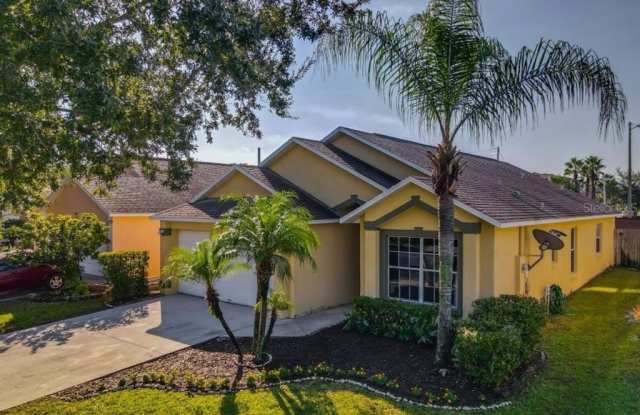 7036 CARNA Court Gallery 2