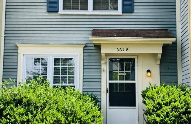 6619 HIGH VALLEY LANE - 6619 High Valley Lane, Newington, VA 22315