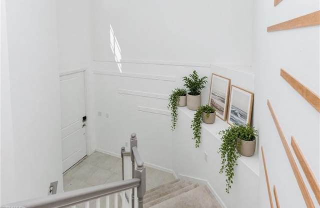 5697 Melbourne Ct Gallery 4