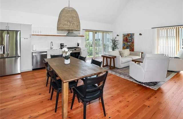 10 Wyndham Hill Road Gallery 4