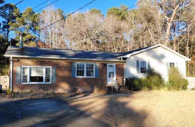 120 Wanchese Way - 120 Wanchese Way, Neuse Forest, NC 28560