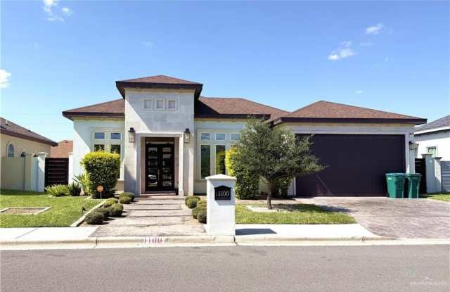 1100 W Fig Avenue photos photos