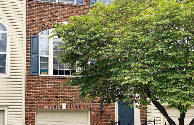 9706 KENNOWAY COURT Gallery 2
