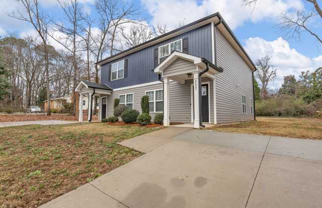 Charming two bedroom two and a half bathroom ready for you to call home! photos photos