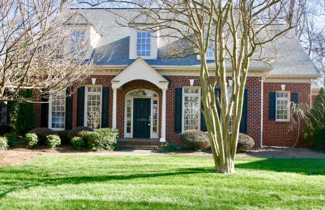 Stunning Brick Home in Cotswold in Quiet cul-de-sac - 1105 Randolph Oaks Court, Charlotte, NC 28211