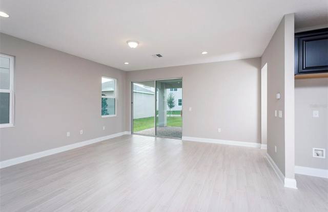 8174 GRAY KINGBIRD DRIVE Gallery 3