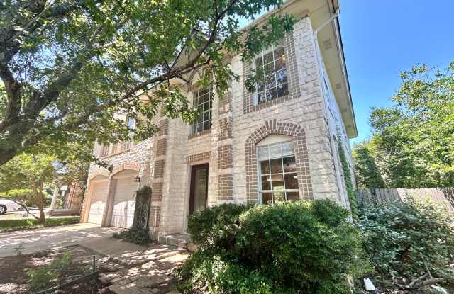 Beautiful and Spacious 3 BR / 2.5 BA Home for Rent! photos photos