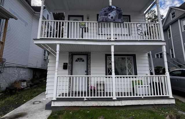 98 W Chestnut St - 98 West Chestnut Street, Wilkes-Barre, PA 18705