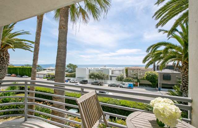 Malibu Cove Apartments Gallery 4