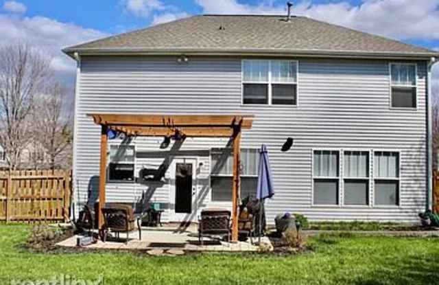 511 Gillcreek Ct Gallery 2