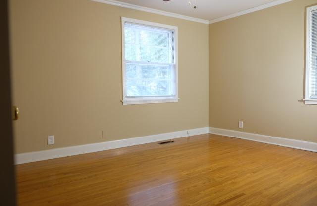 4342 Coral Way Gallery 4