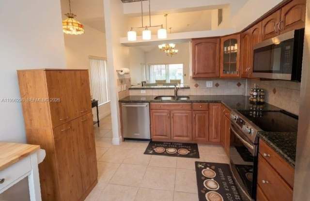 1016 Via Jardin photos photos