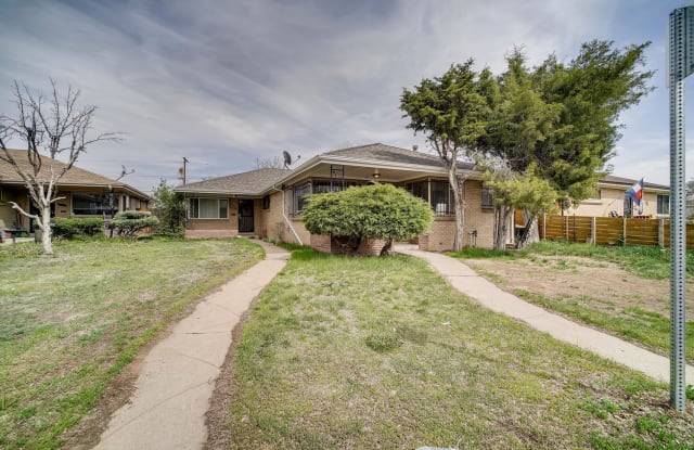 3216 Ivy St - 3216 Ivy Street, Denver, CO 80207