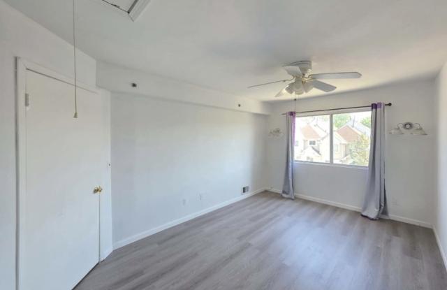 20 Tappen Court Gallery 1