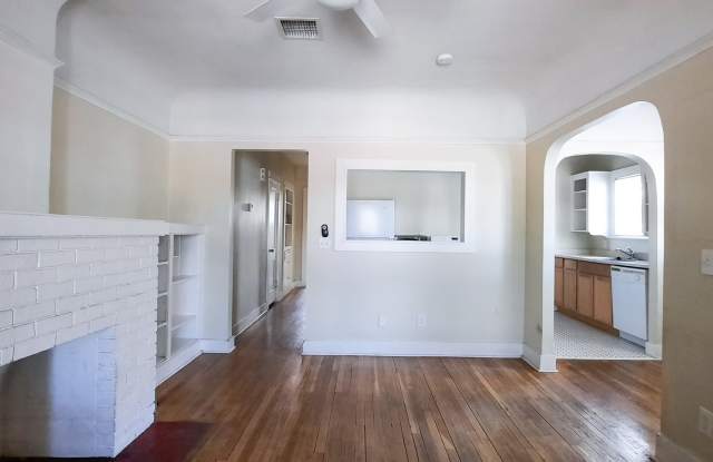 805 E. Garfield #1 Gallery 4