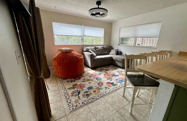 9216 N Alpinia Dr Gallery 4