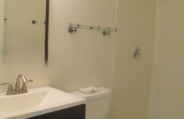 16835 Southwest 49th Court Gallery 4