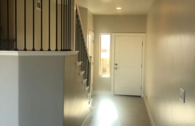 687 S Malorie Way Gallery 3