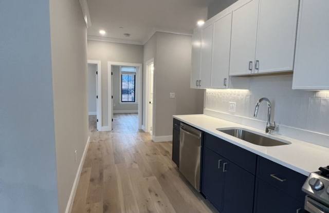 Allston 4.5 Bed / 3 Bath – No Broker Fee – New Construction – 9/1 Gallery 4