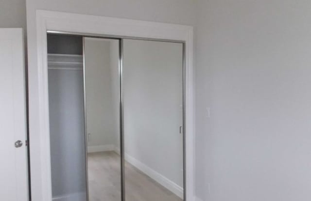 493 Merritt Avenue #5 Gallery 4