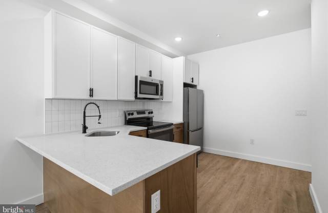 2554 N 12TH Street Gallery 1