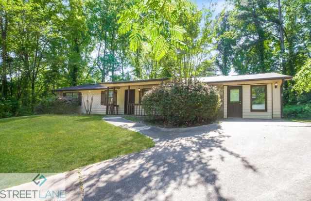 2607 Foxwood Place Gallery 2