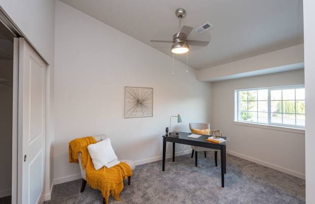 Carefree living in vibrant downtown Puyallup! photos photos