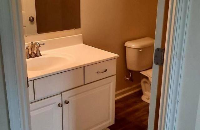 835 ADMIRALS QUAY DRIVE photos photos
