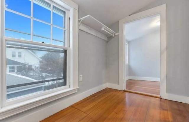 23 Fessenden Road - 23 Fessenden Road, Arlington, MA 02476