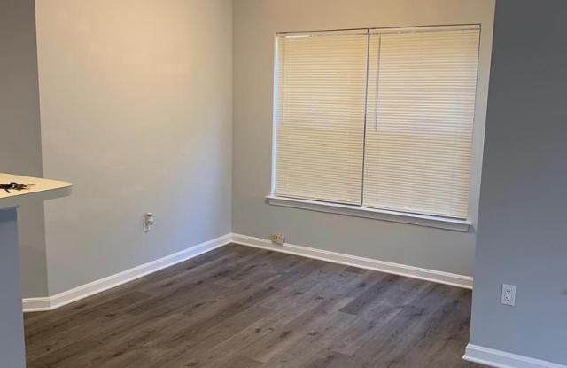 15603 EASTHAVEN Court Gallery 3