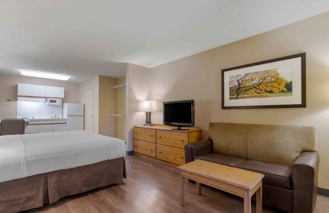 San Ramon - Bishop Ranch - West Gallery 3