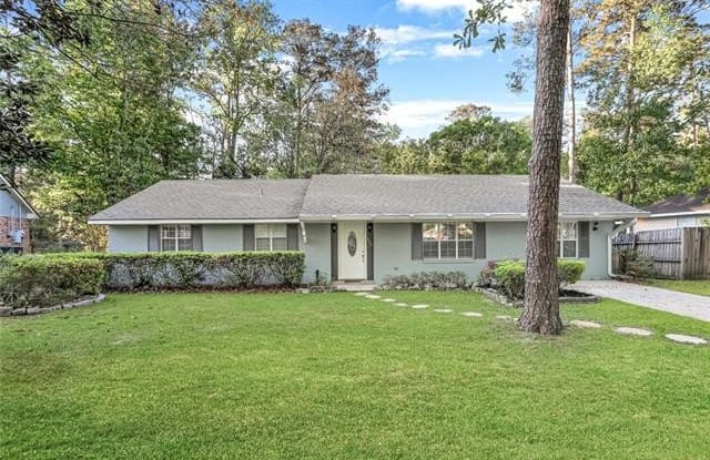 223 ROBINHOOD Drive - 223 Robin Hood Drive, St. Tammany County, LA 70433