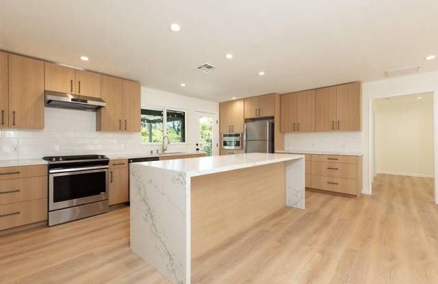 24 Pine Drive photos photos