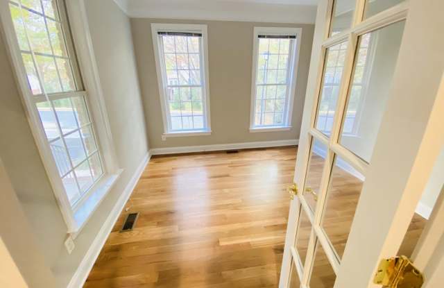 2894 TANZANITE PLACE Gallery 2
