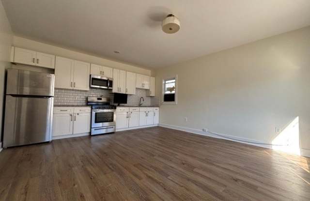 359 River Dr Gallery 1