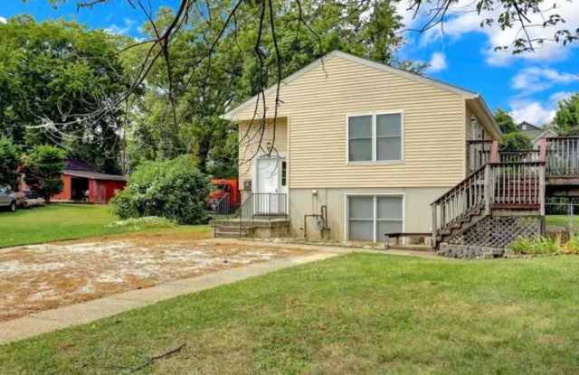 5916 Sefton Avenue photos photos