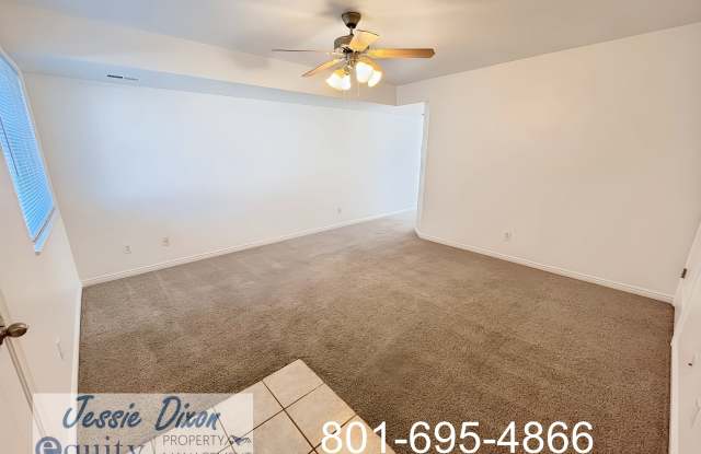 2359 N 275 E Gallery 4
