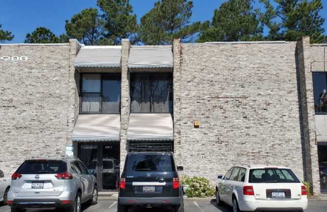 Second floor 1 bedroom, 1 bath suite in great location - 3926 Wesley Street, Horry County, SC 29579 Second floor 1 bedroom, 1 bath suite in great location - 3926 Wesley Street, Horry County, SC 29579