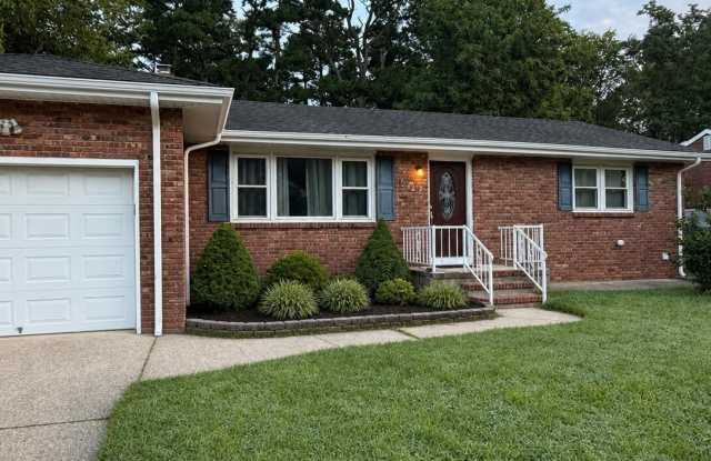 842 Regency Court Gallery 2