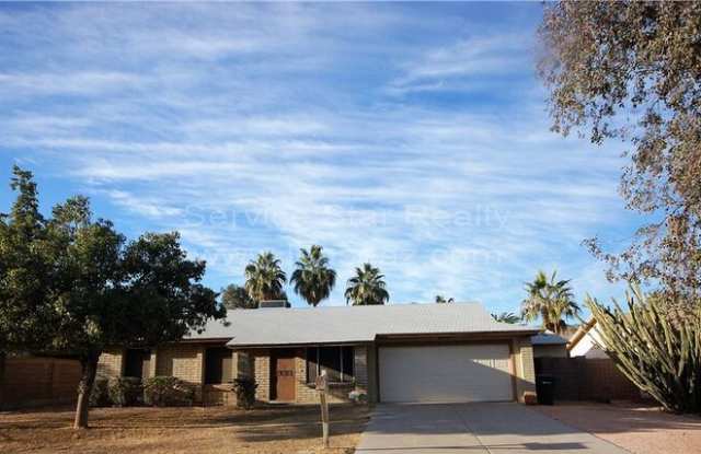 4346 E La Puente Ave - 4346 East La Puente Avenue, Phoenix, AZ 85044
