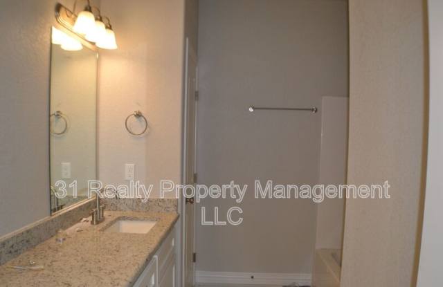238 Western Hills Dr Gallery 3