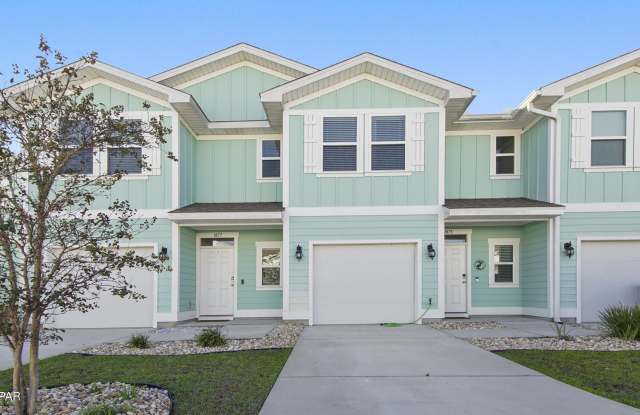 1875 Pointe Drive Gallery 1